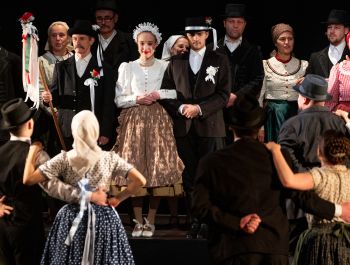 Világraszóló Kiskunsági Lakodalom